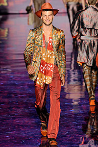 ������ ��� ETRO