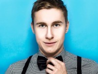 Никогда не завтракайте в одиночку!