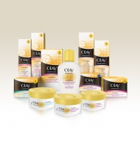 Обновленная коллекция Olay Essentials Complete