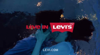 «Live in Levi’s»