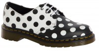 MashaTsigal и Dr. Martens выступают за рок-эстетику 90-х — а за что выступаете вы?