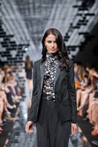 MANGO FASHION SHOW FW 11-12 с Тали Леннокс и Батистом Джиабикони