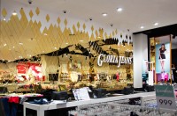 Четыре магазина за один день откроет Глория Джинс